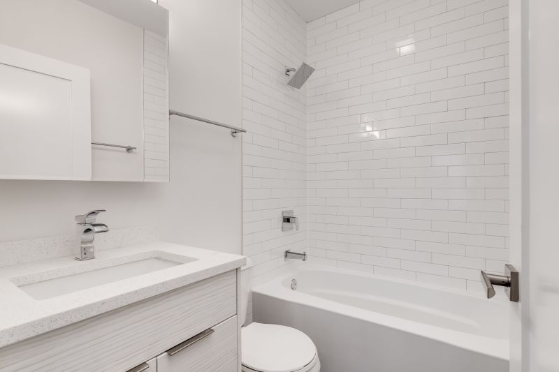 Best Bathtub Refinishing Contractors in Franklin, TN